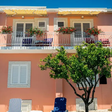 Strandnahes, Ruhiges Ferienhaus